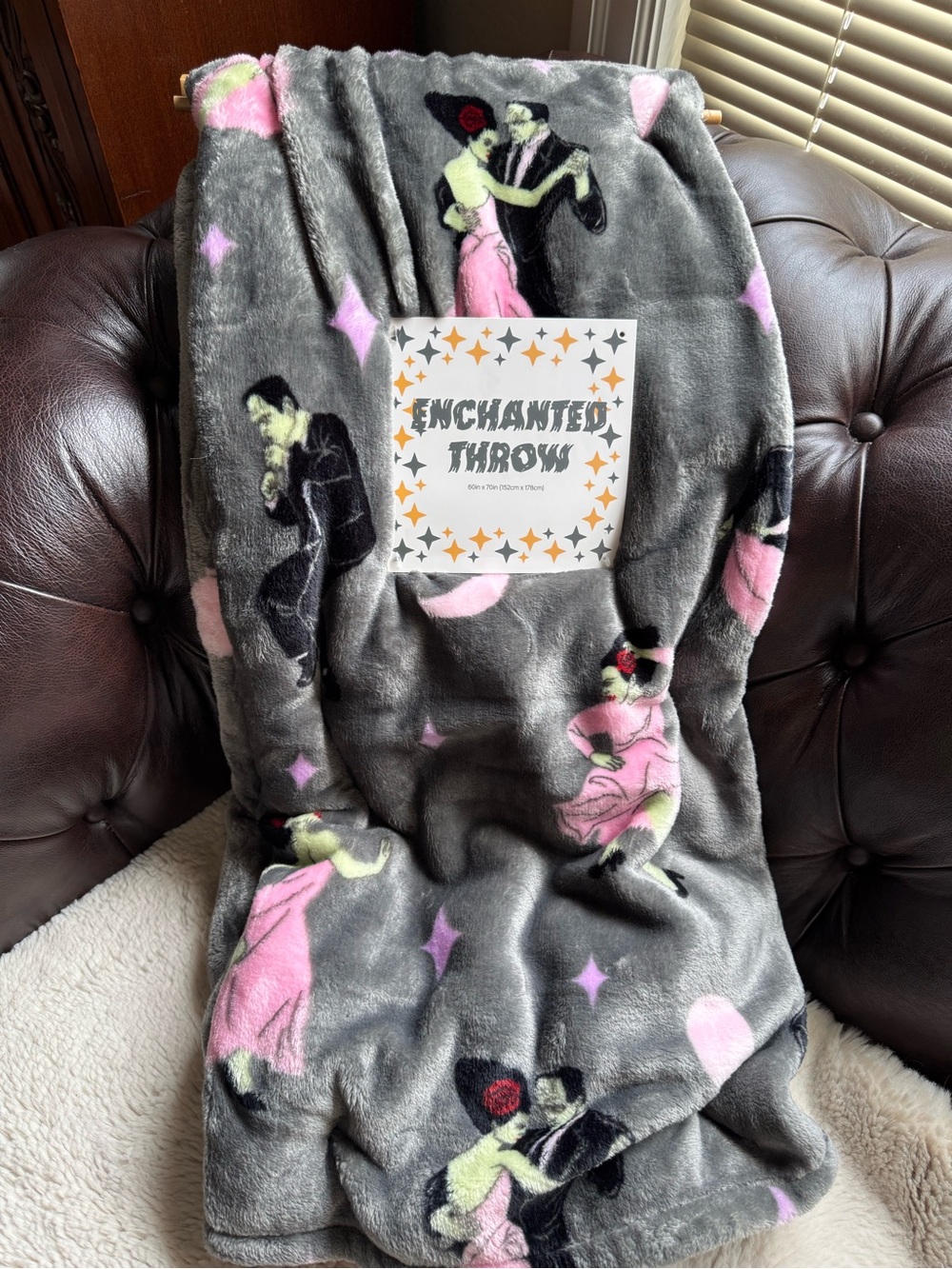 NWT Frankenstein Bride Dancing Blanket